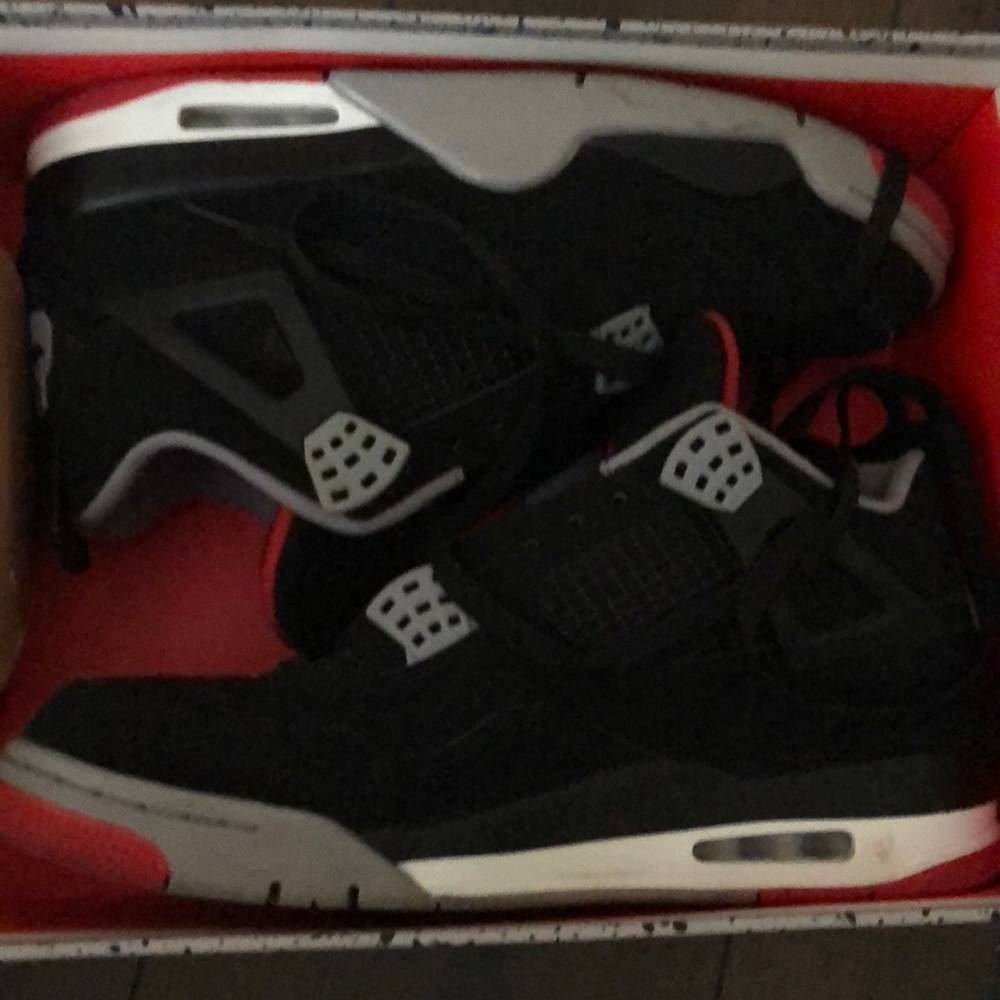 Bred 4s